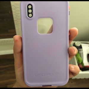 iPhone X life proof case
